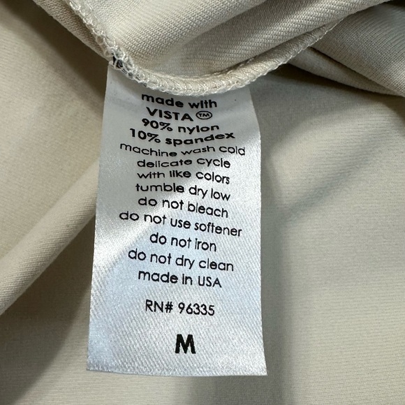 NWT Susana Monaco Pleated Short, Blanched Almond With Pockets in Size M - Picture 12 of 14